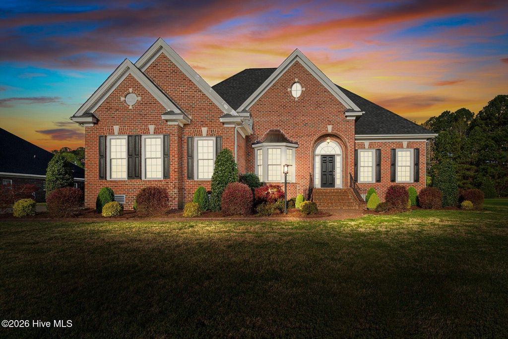 Photo of 642 Chimney Hill Way, Rocky Mount, NC 27804 (MLS # 100564886)