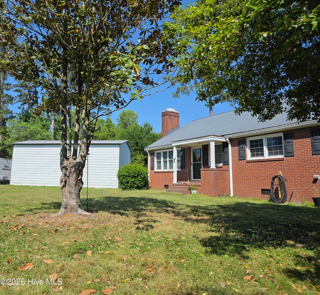 Photo of 13968 N C 304 Hwy HWY, Hobucken, NC 28537 (MLS # 100578003)