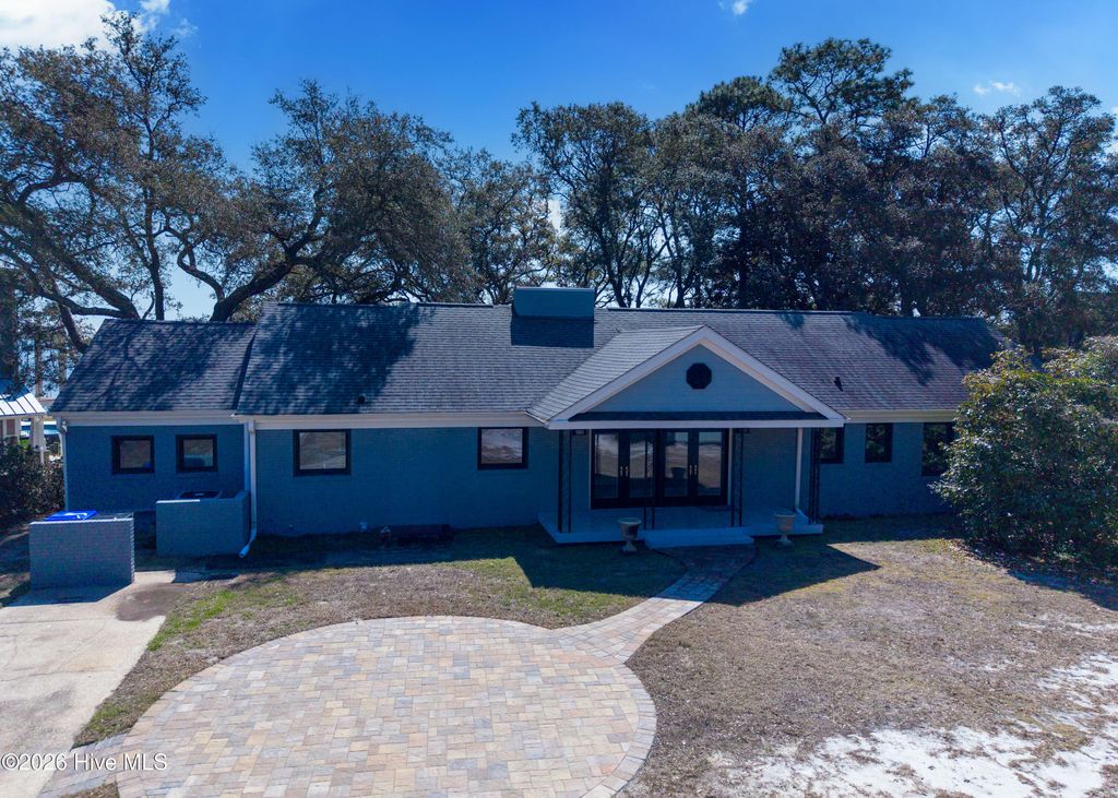 Photo of 304 River Drive, Southport, NC 28461 (MLS # 100559476)