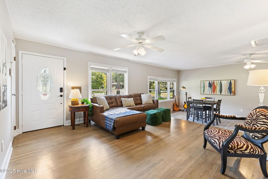 Photo of 3901 Ashley Circle, Wilmington, NC 28403 (MLS # 100527915)