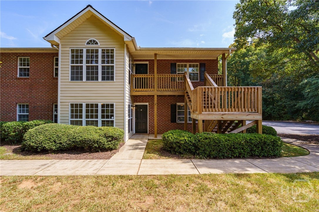 345 Research Drive 96