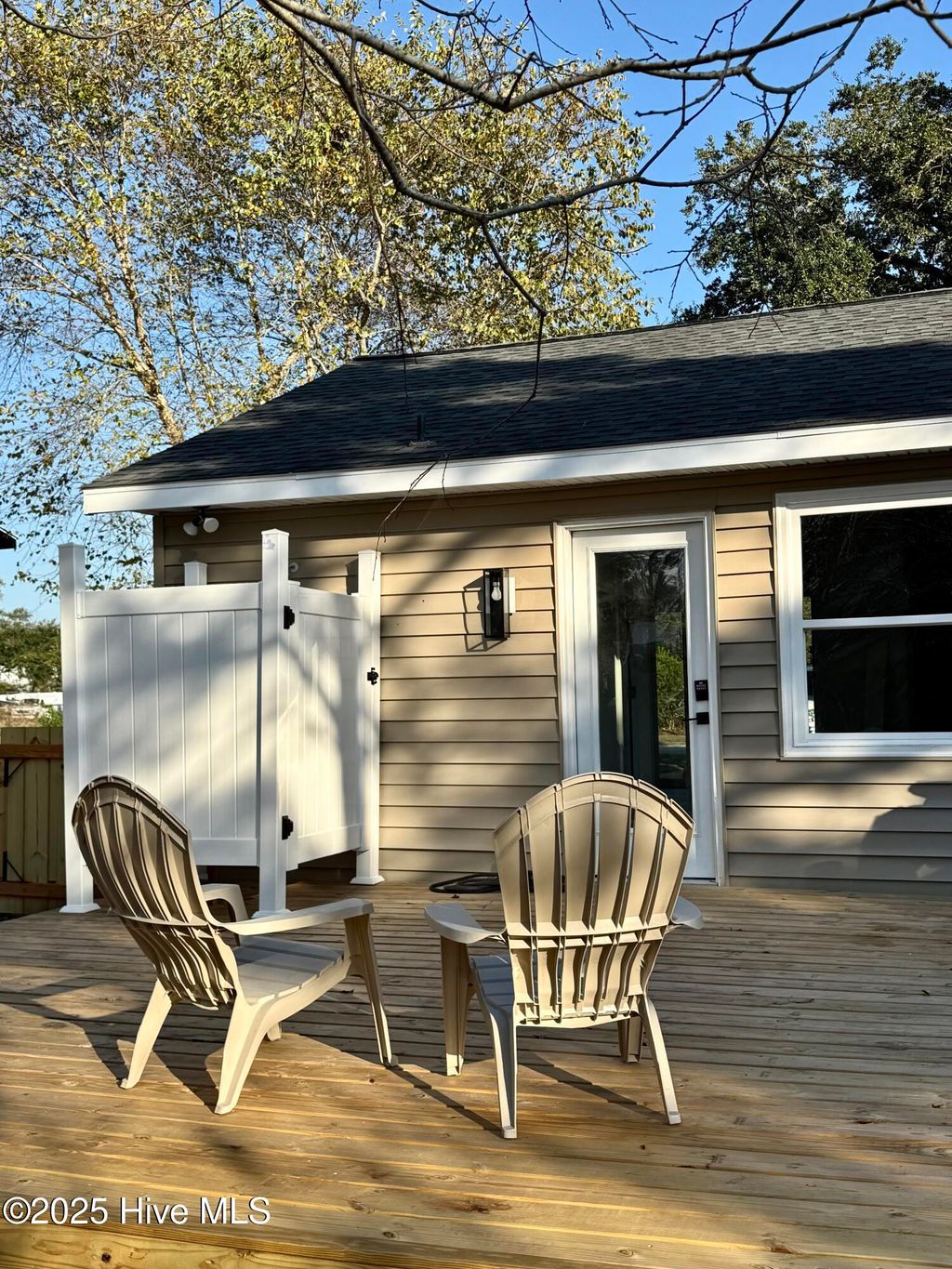 Photo of 124 Jefferson Street, Beaufort, NC 28516 (MLS # 100540427)