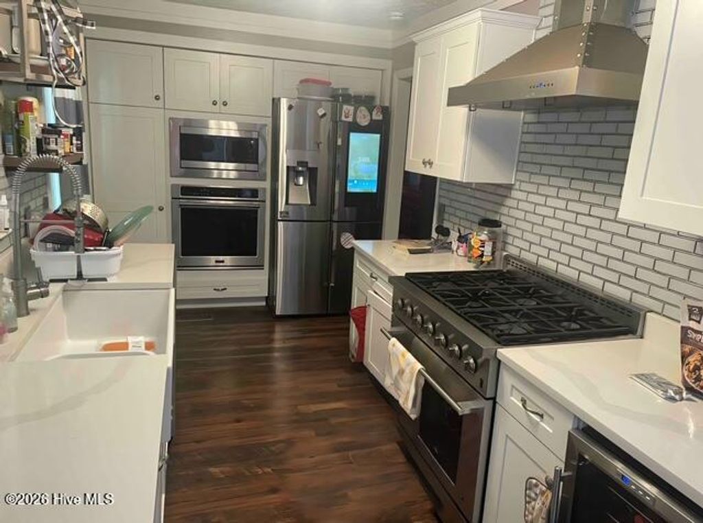 Photo of 81 Grey Moss Lane, Elizabethtown, NC 28337 (MLS # 100572016)