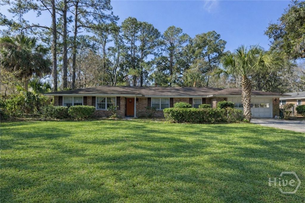 Photo of 313 Wellington Road, Savannah, GA 31410 (MLS # SA348764)
