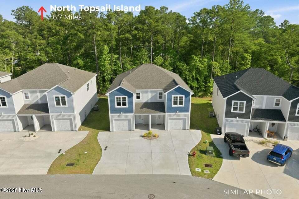 201 Holly Sands Loop