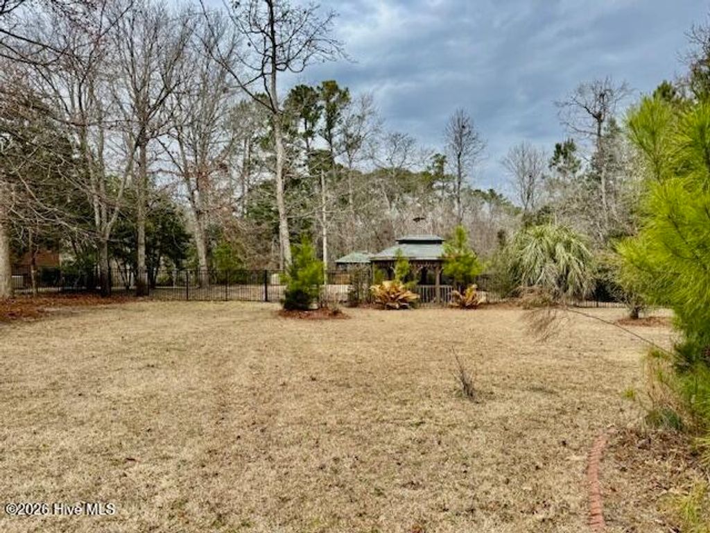 Photo of 236 Ravenswood Road, Hampstead, NC 28443 (MLS # 100556345)