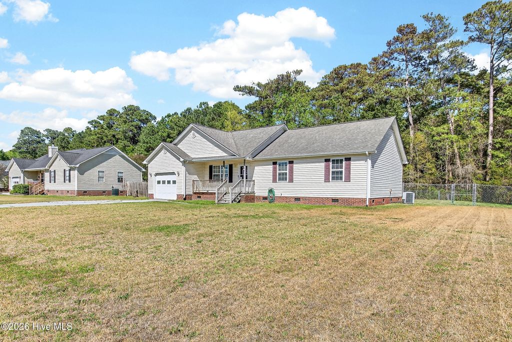 Photo of 100 Kanton Drive, Jacksonville, NC 28540 (MLS # 100565409)