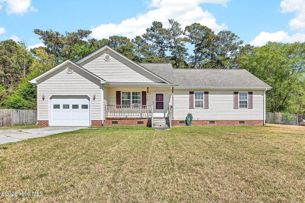 Photo of 100 Kanton Drive, Jacksonville, NC 28540 (MLS # 100565409)