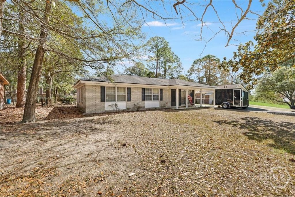 Photo of 10 Kenmore Drive, Savannah, GA 31406 (MLS # SA350782)