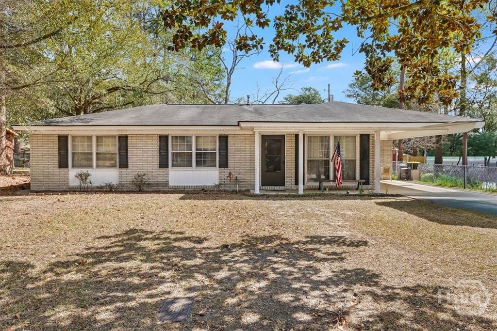 Photo of 10 Kenmore Drive, Savannah, GA 31406 (MLS # SA350782)