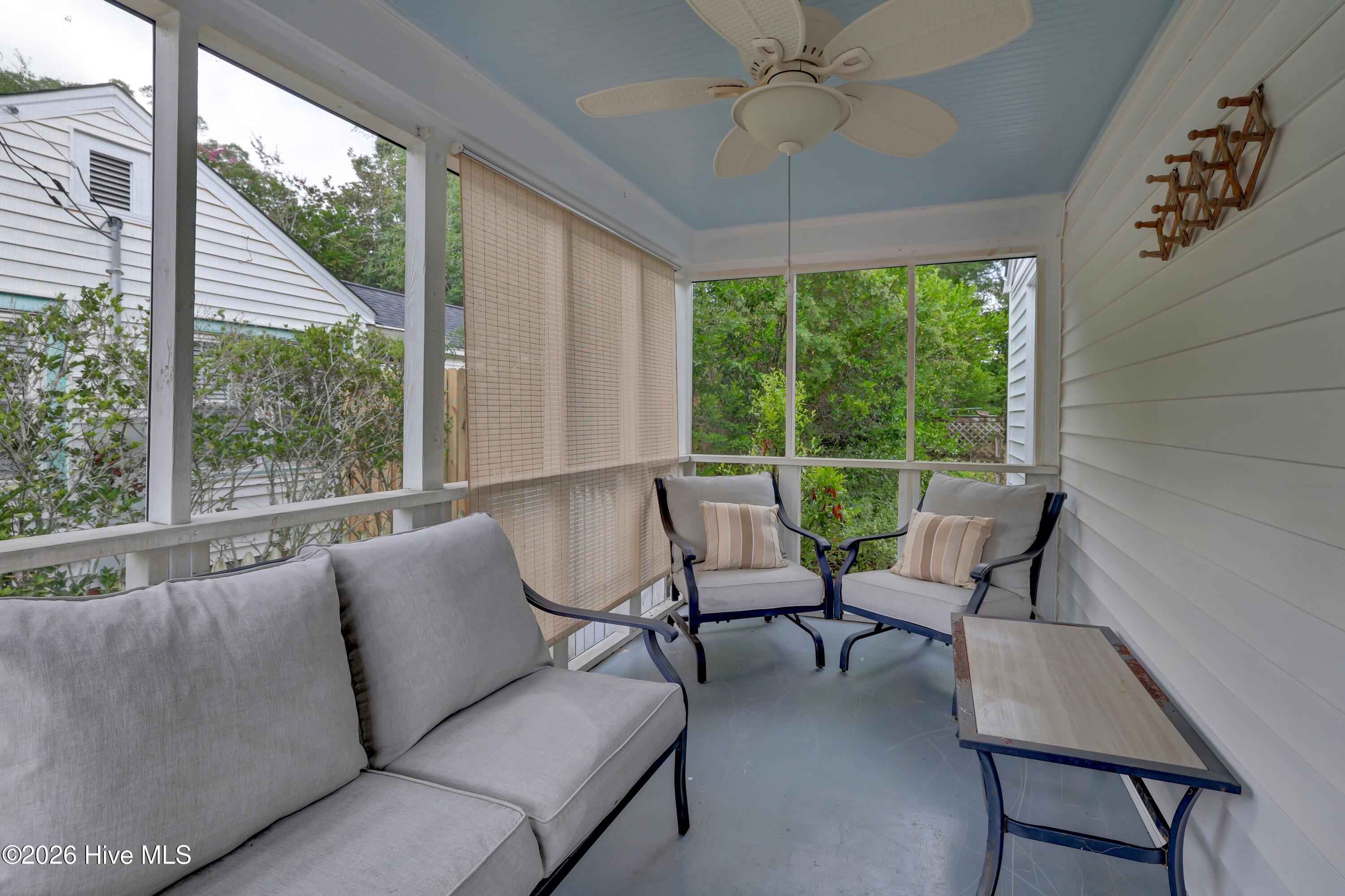 610 Ivey Circle