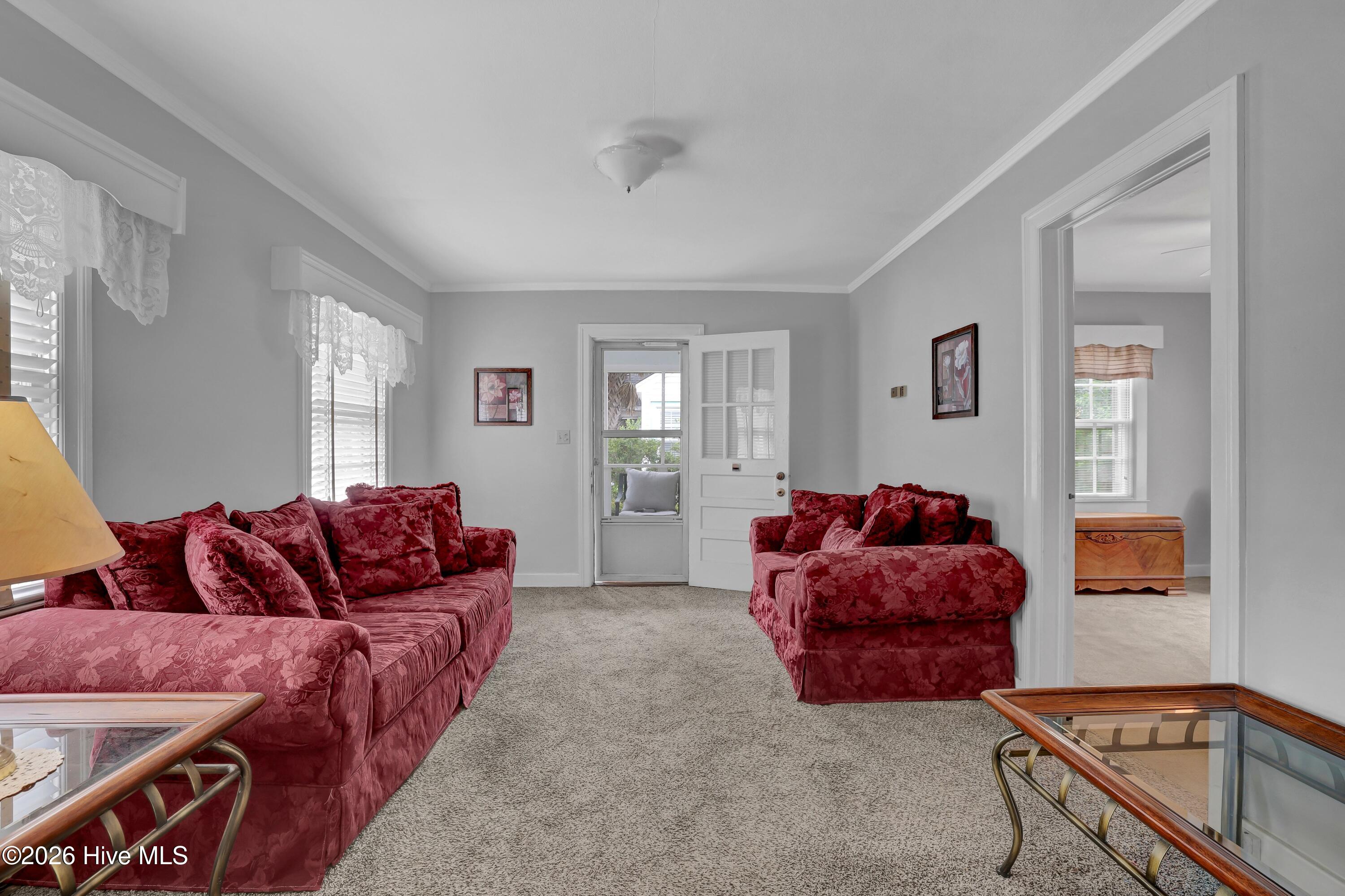 610 Ivey Circle