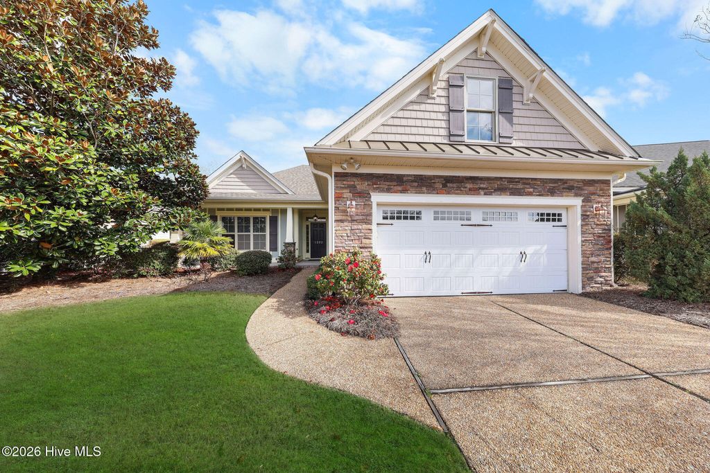 Photo of 2202 E Oak Bridge Drive NE, Leland, NC 28451 (MLS # 100565690)