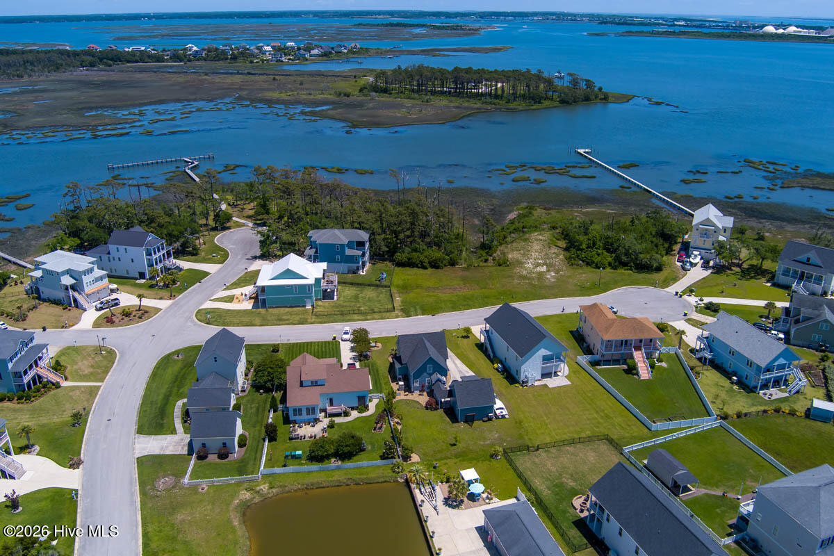 1307 Barnacle Lane