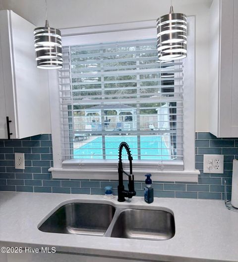 Tiny photo for 905 E Wilmington Street, Burgaw, NC 28425 (MLS # 100555463)