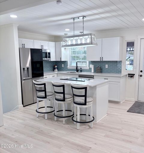 Tiny photo for 905 E Wilmington Street, Burgaw, NC 28425 (MLS # 100555463)