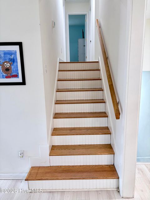 Tiny photo for 905 E Wilmington Street, Burgaw, NC 28425 (MLS # 100555463)