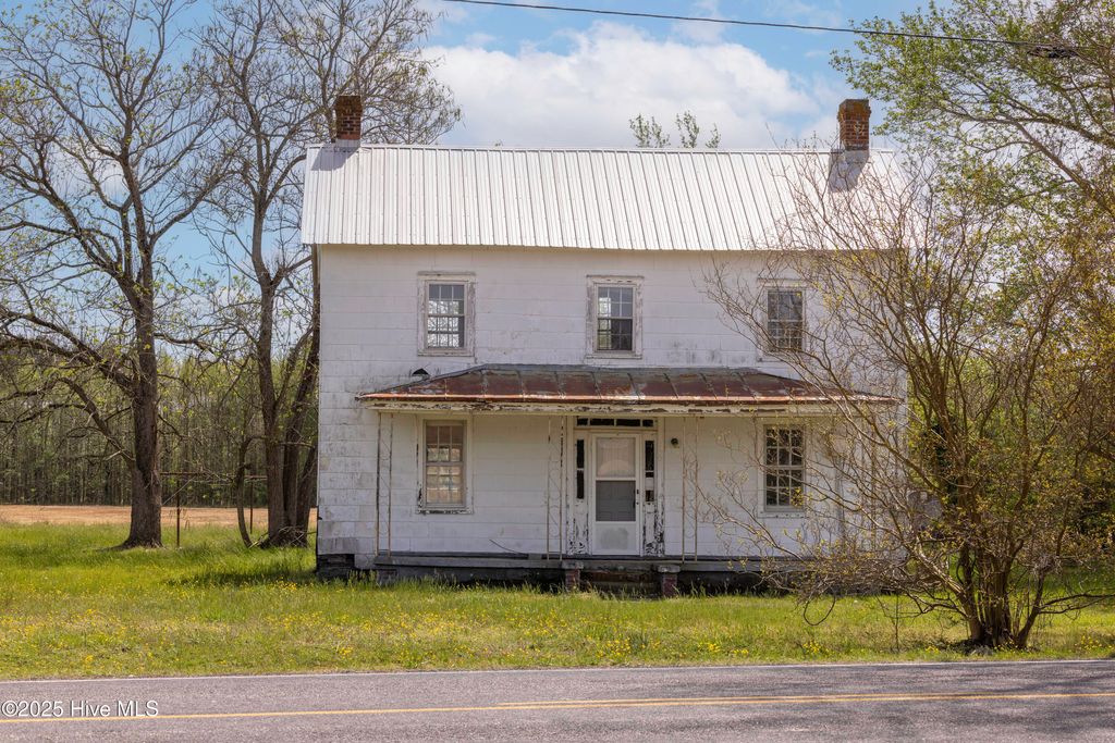 Photo of 230 Indian Trail Road, Edenton, NC 27932 (MLS # 100501073)