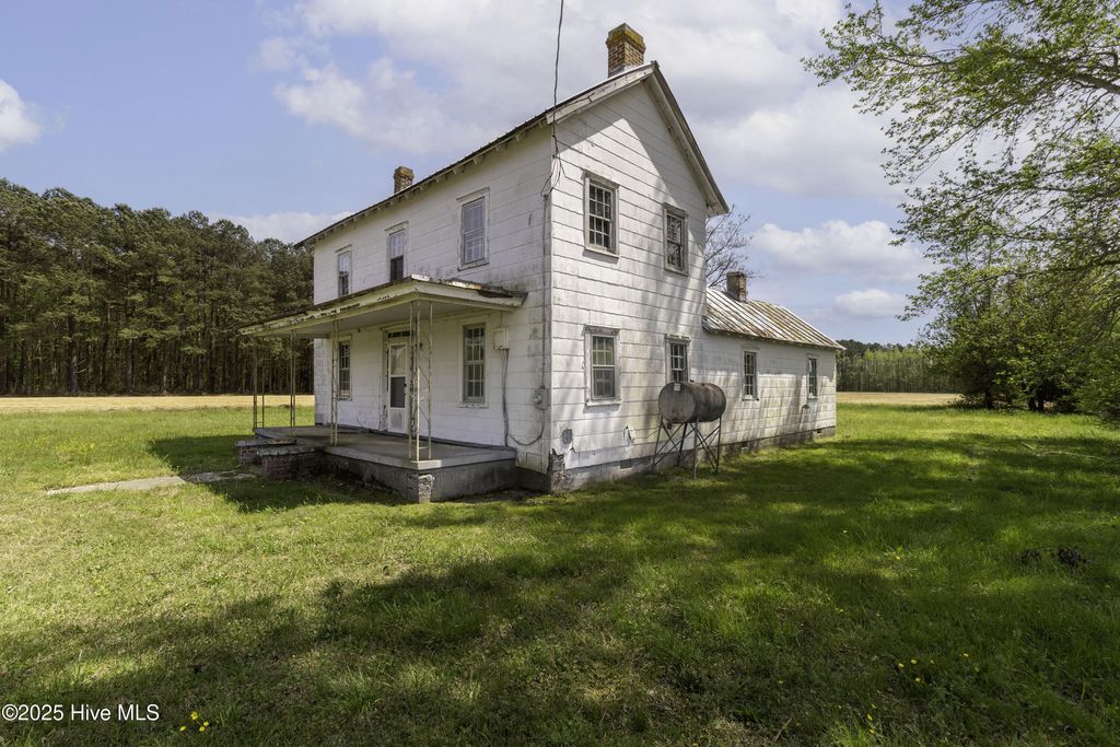 Photo of 230 Indian Trail Road, Edenton, NC 27932 (MLS # 100501073)