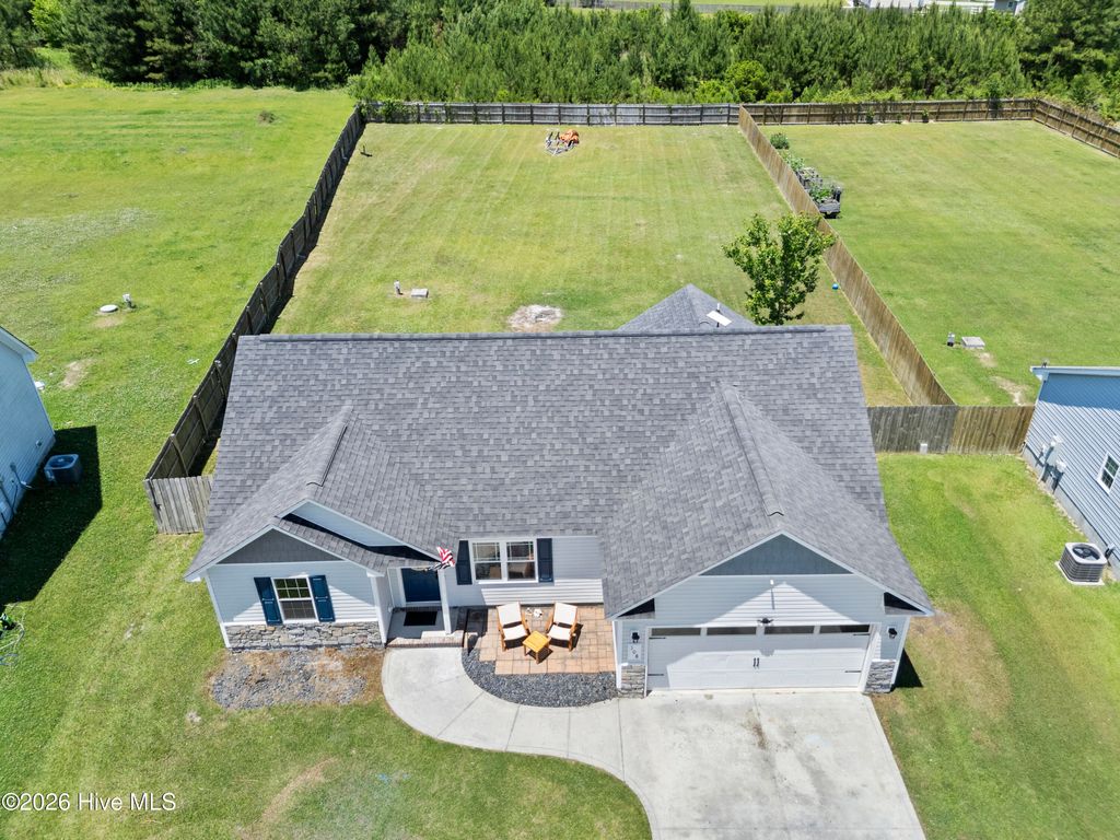 Photo of 308 Murphy Drive, Jacksonville, NC 28540 (MLS # 100575703)