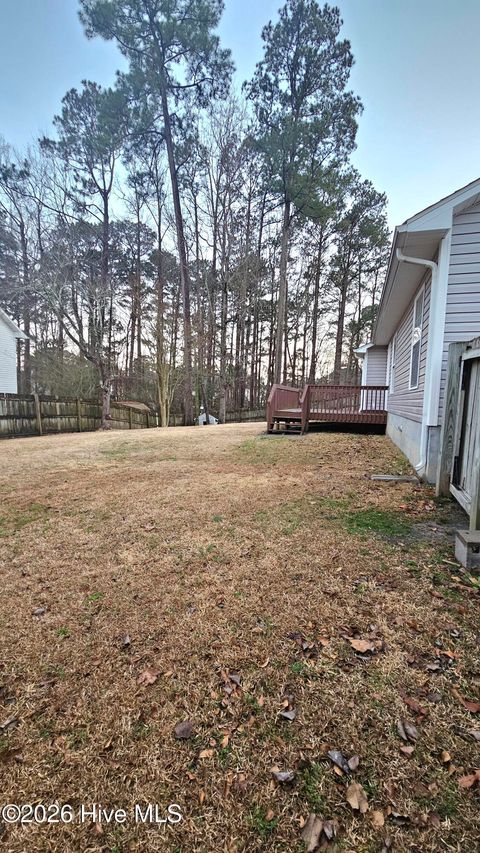 Tiny photo for 101 Huff Court, Jacksonville, NC 28546 (MLS # 100556005)