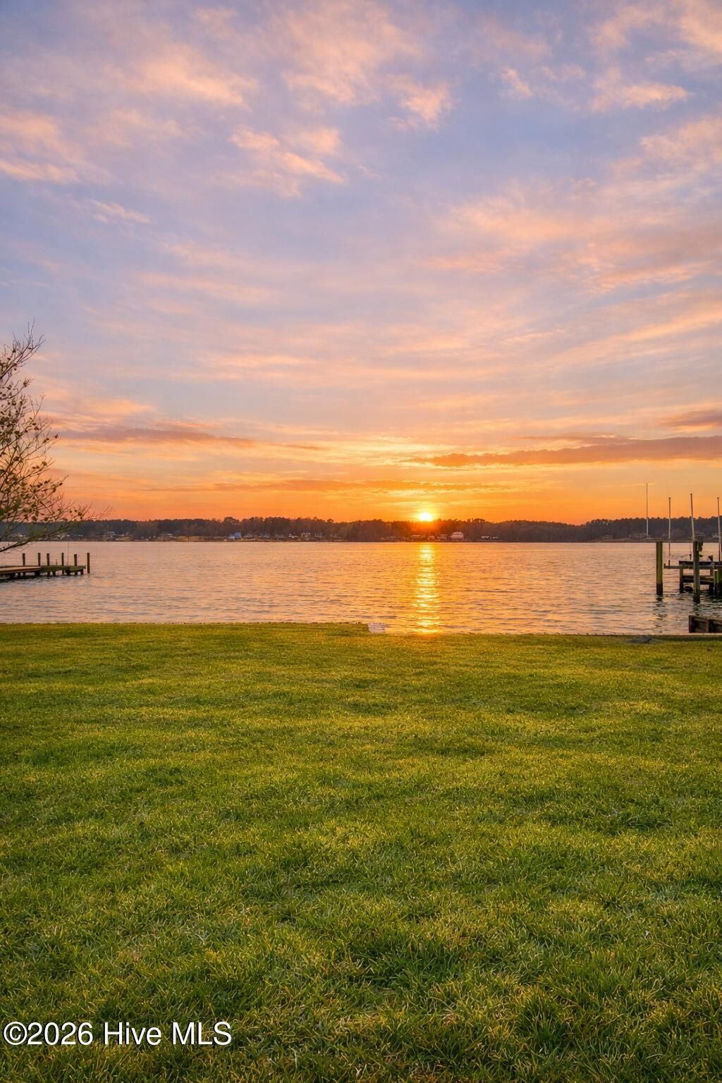 Photo of 314 E Bayside Drive, Chocowinity, NC 27817 (MLS # 100559504)