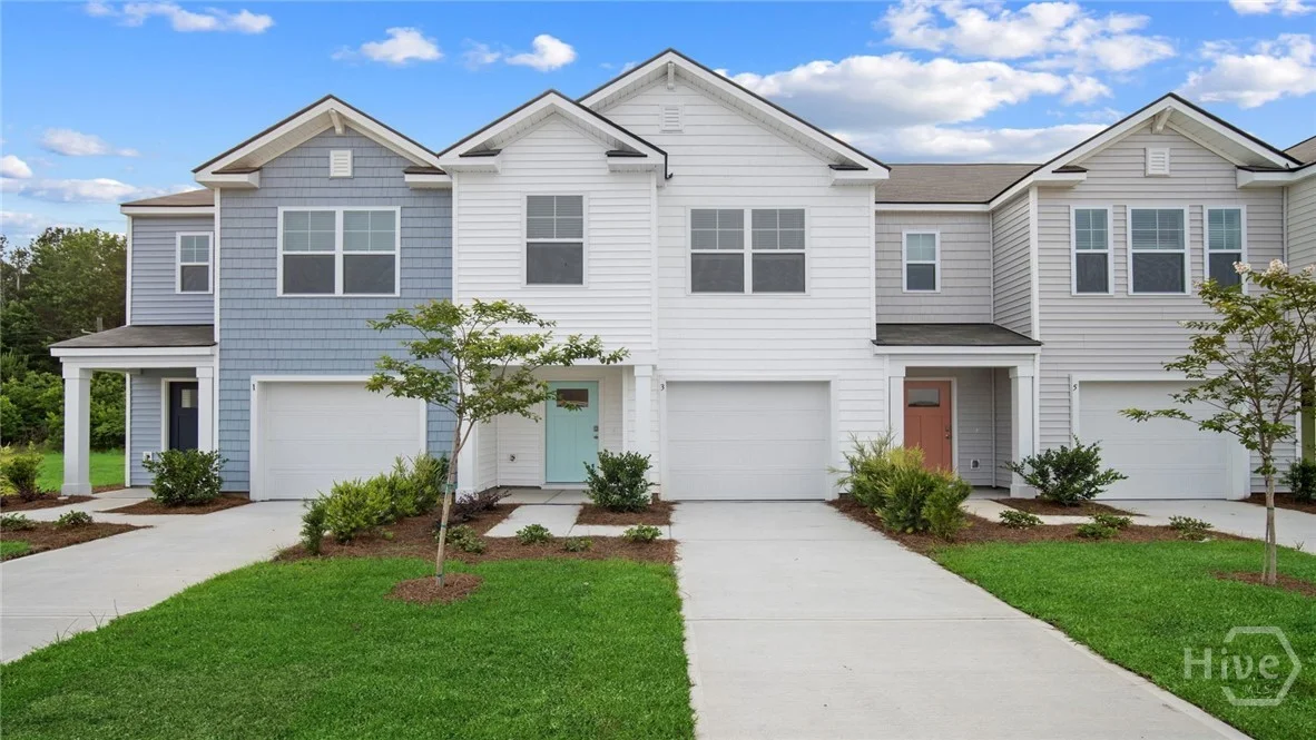 104 Lakeside Lane