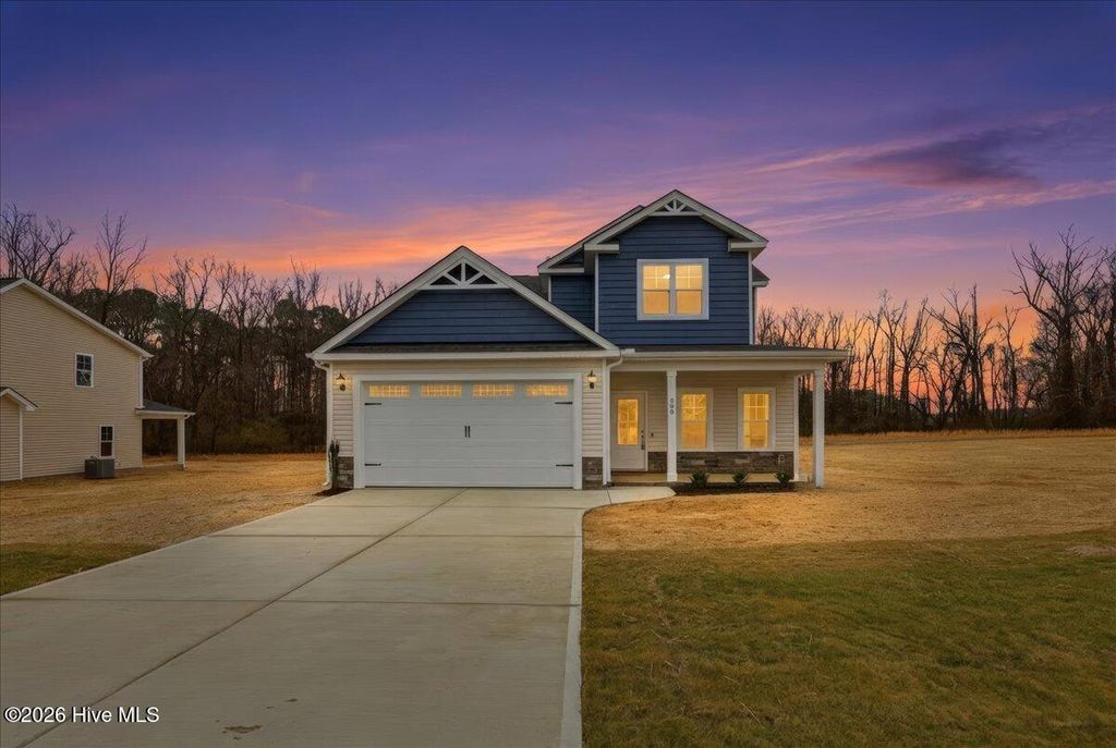 Photo of 406 Creeks Edge Drive, Pikeville, NC 27863 (MLS # 100540841)