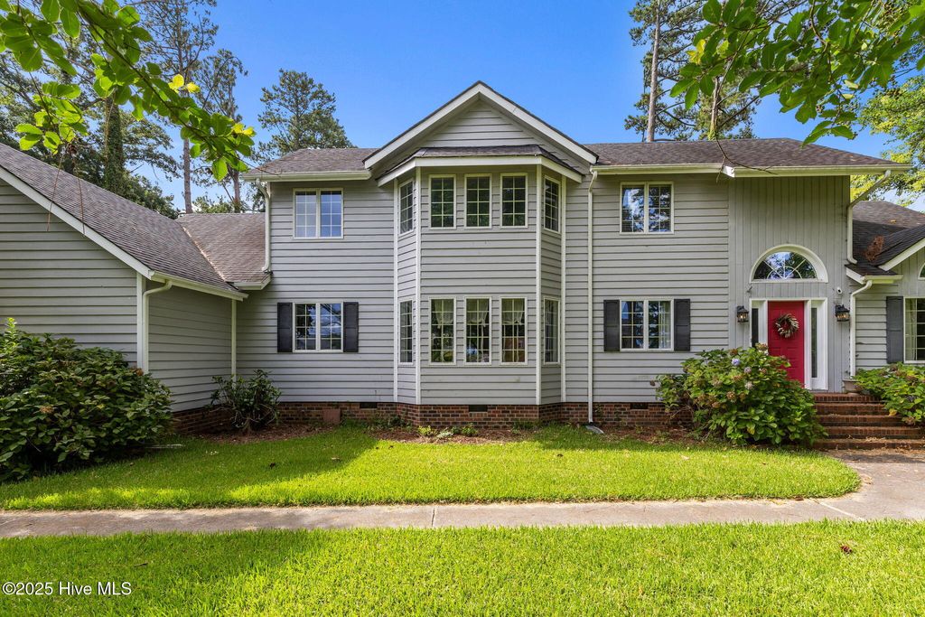 Photo of 1805 Rivershore Road, Elizabeth City, NC 27909 (MLS # 100557827)