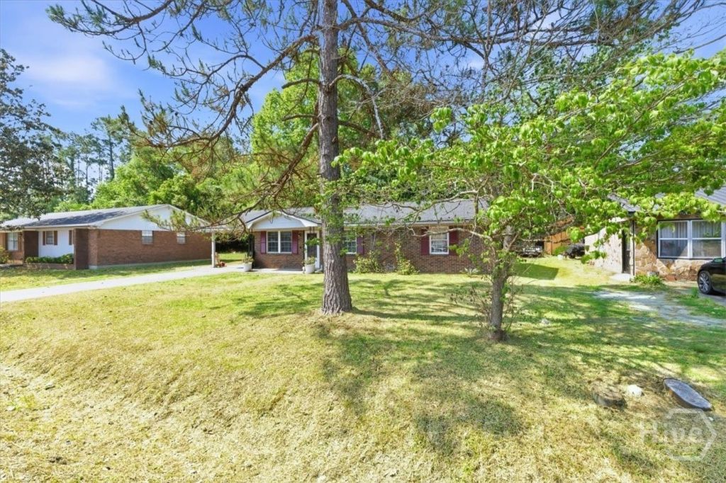 Photo of 345 W Poplar Street, Jesup, GA 31545 (MLS # SA355082)