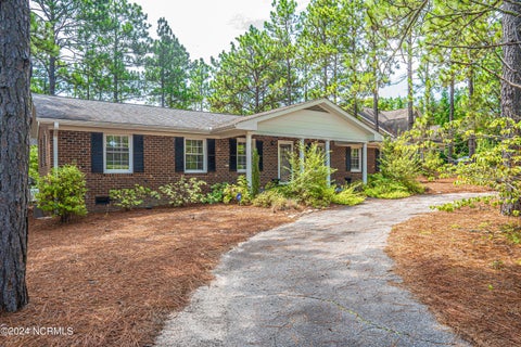 Homes For Rent - 635 Pee Dee Road<br/> Southern Pines, NC 28387