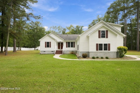 Homes For Sale - 900 Perrytown Road<br/> New Bern, NC 28562
