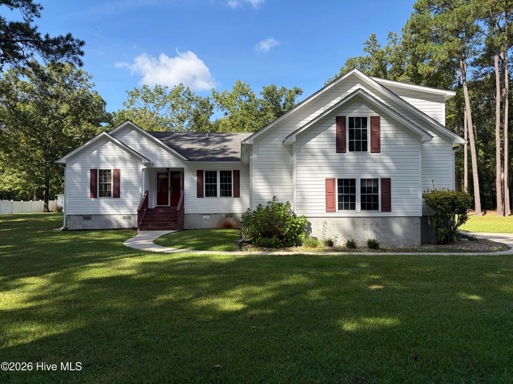 Photo of 900 Perrytown Road, New Bern, NC 28562 (MLS # 100604450)