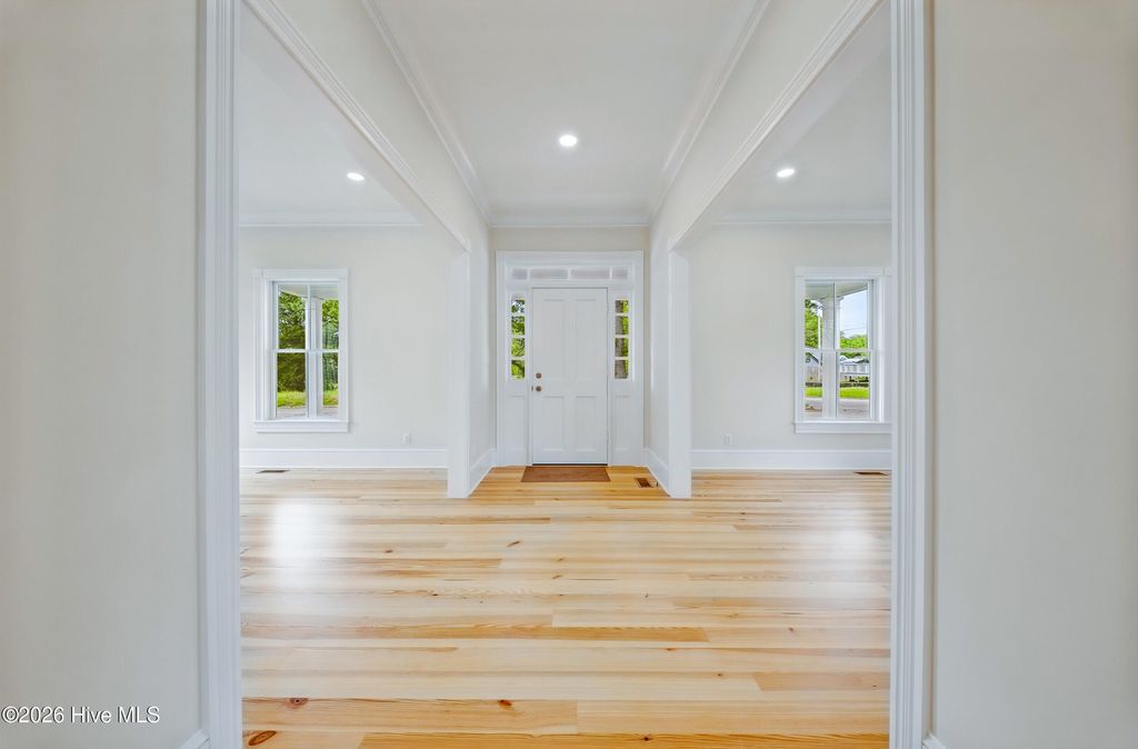 Photo of 301 W Gale Street, Edenton, NC 27932 (MLS # 100574173)