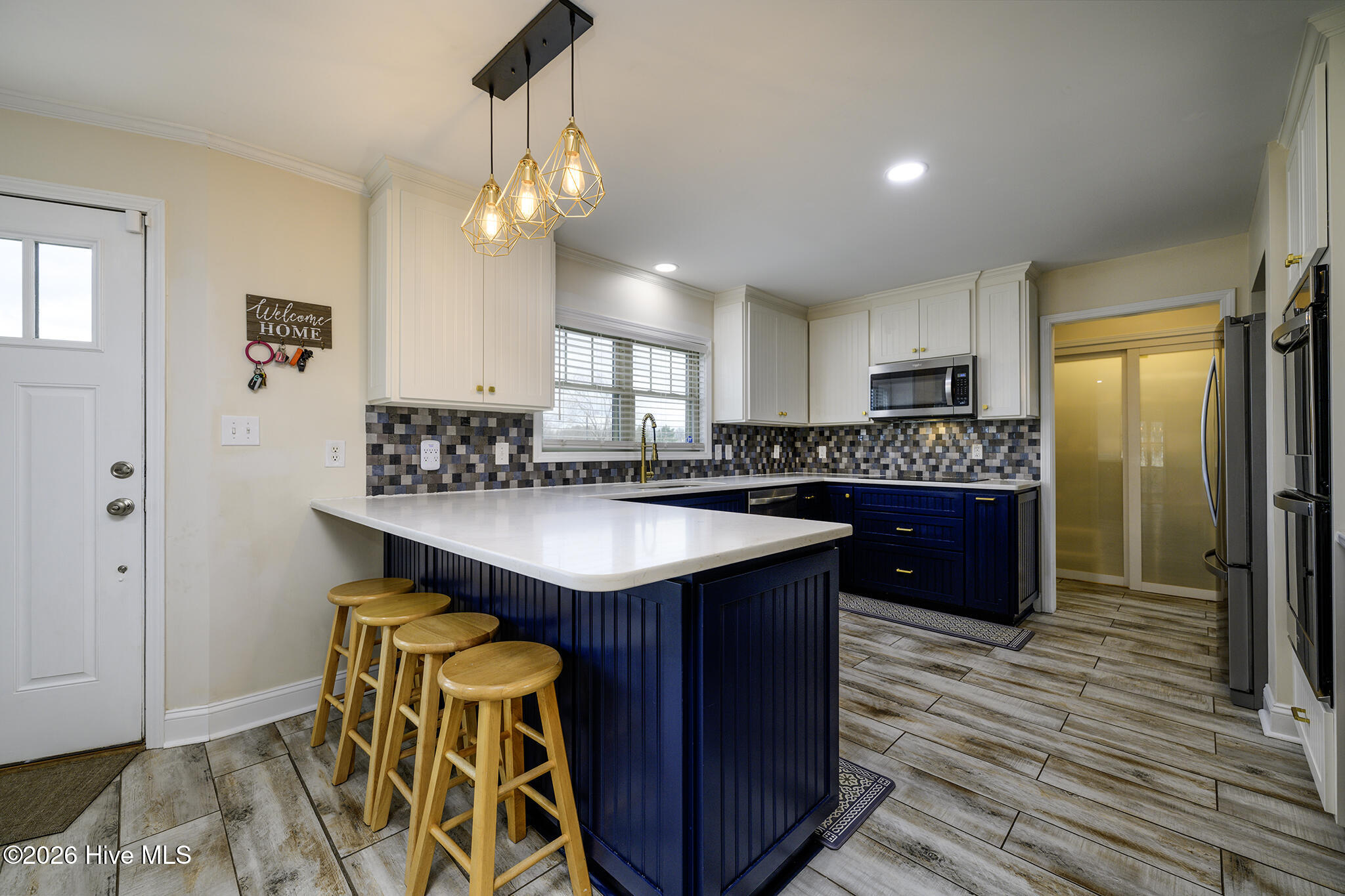 6001 U.S. Highway 17 S