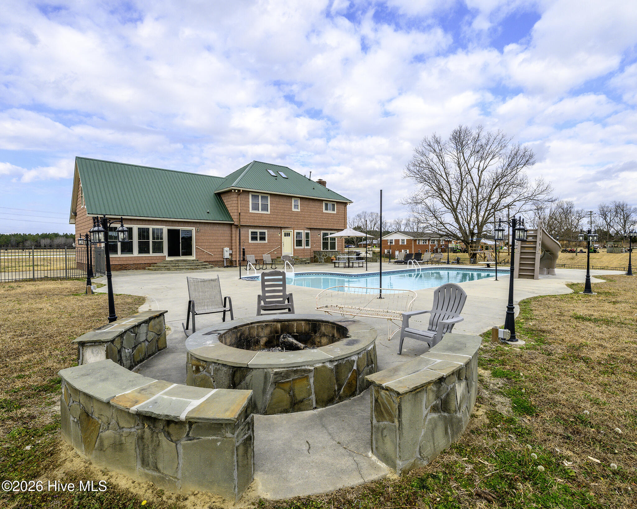 6001 U.S. Highway 17 S