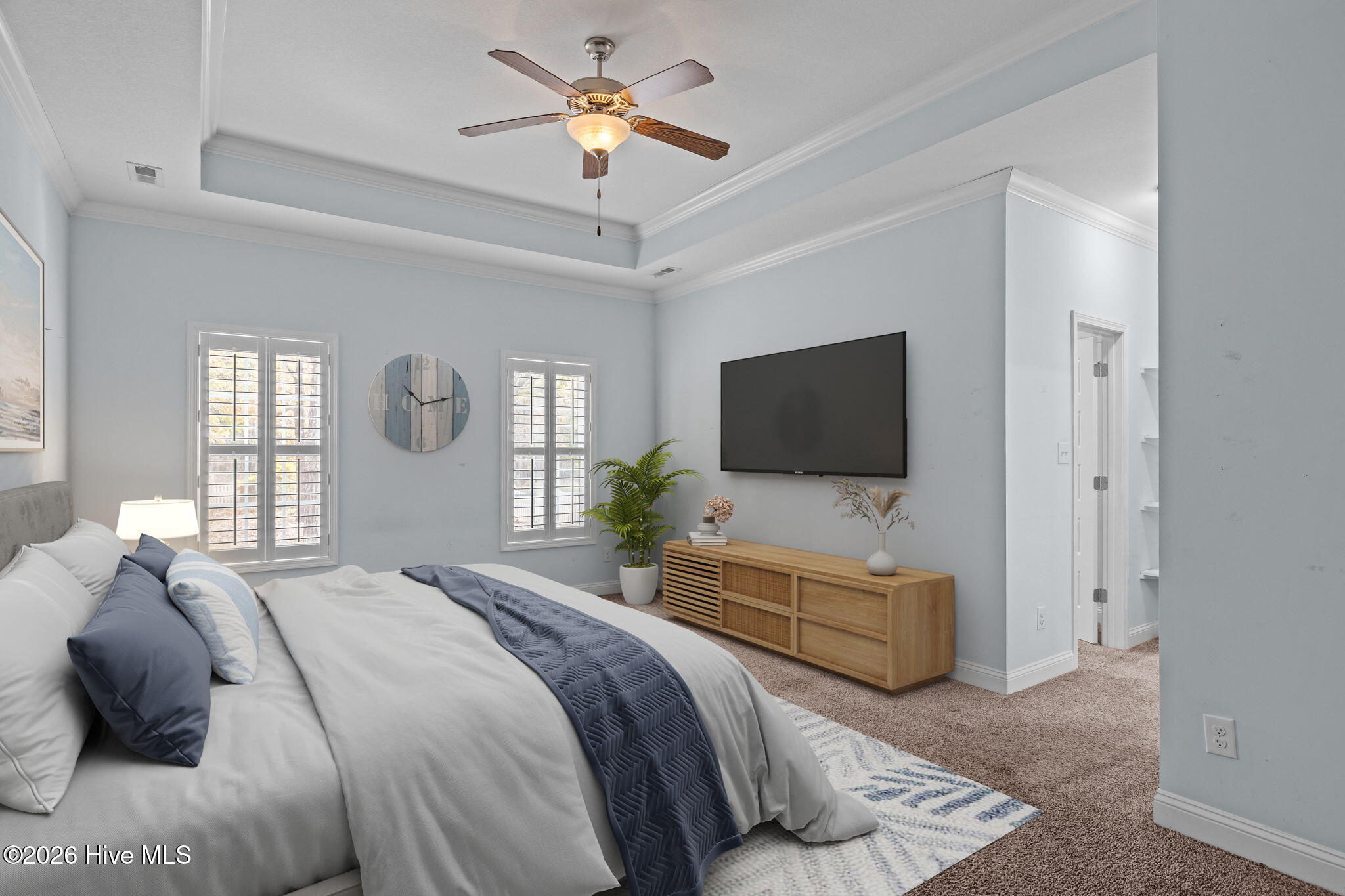 100 White Swan Way