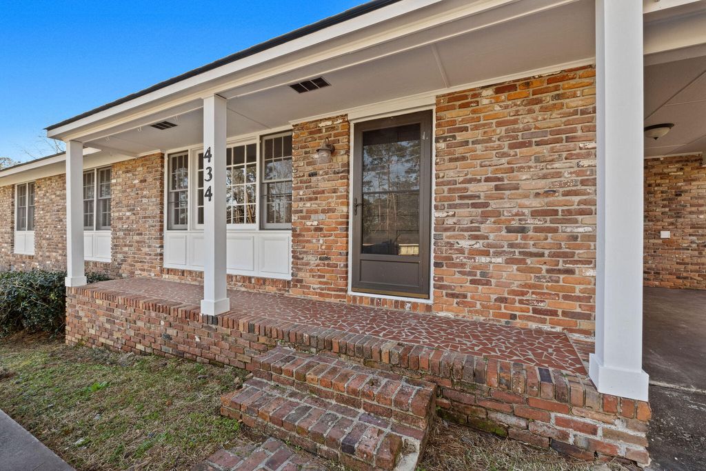 Photo of 434 Aumond Road, Augusta, GA 30909 (MLS # 552481)