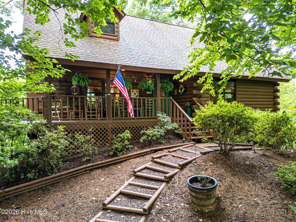 Photo of 126 Remington Lane, Murphy, NC 28906 (MLS # 100582077)