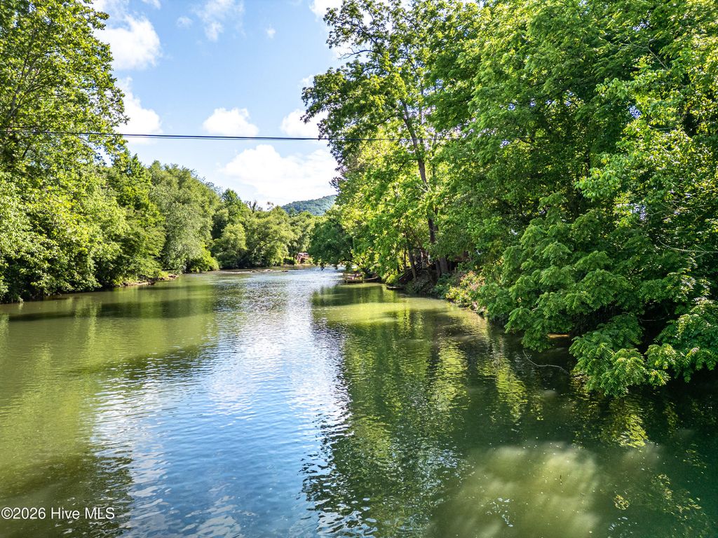 Photo of 126 Remington Lane, Murphy, NC 28906 (MLS # 100582077)