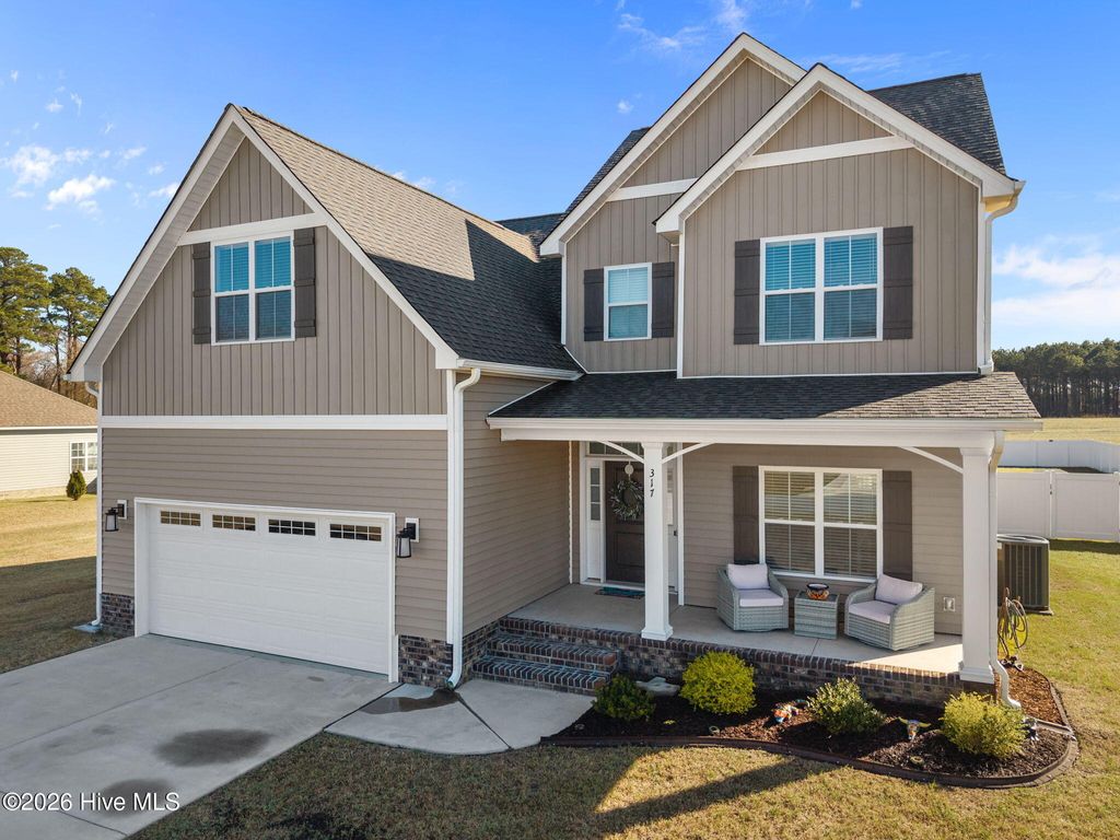 Photo of 317 Shortleaf Drive, Grimesland, NC 27837 (MLS # 100558647)