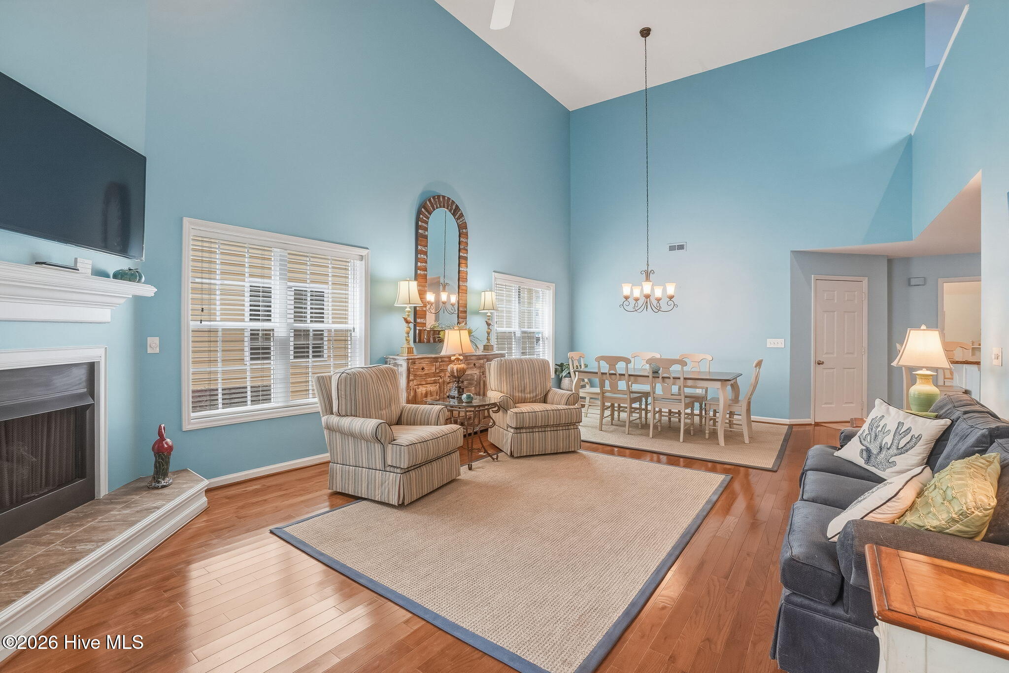 805 Sloop Pointe Lane