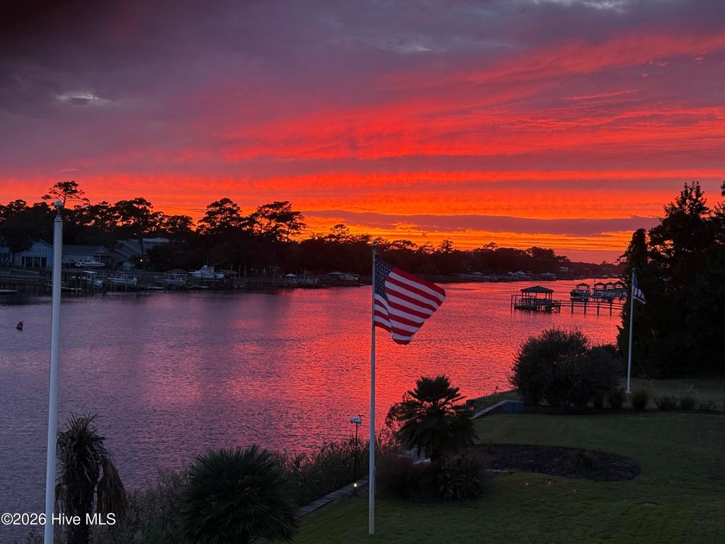 Photo of 4427 Midshipman Court SE, Southport, NC 28461 (MLS # 100553459)