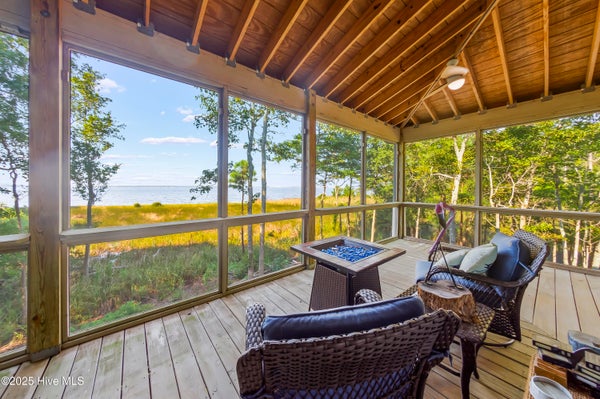 452 INDIAN BLUFF DR, ARAPAHOE, NC 28510 - Image b87b5fa4cb6085185c36dcd2d6d2a6cc/1377202232