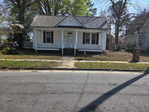 Homes For Sale - 109 E Grainger Avenue<br/> Kinston, NC 28501