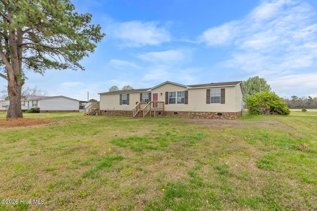 Photo of 6748 Stantonsburg Road, Farmville, NC 27828 (MLS # 100560022)