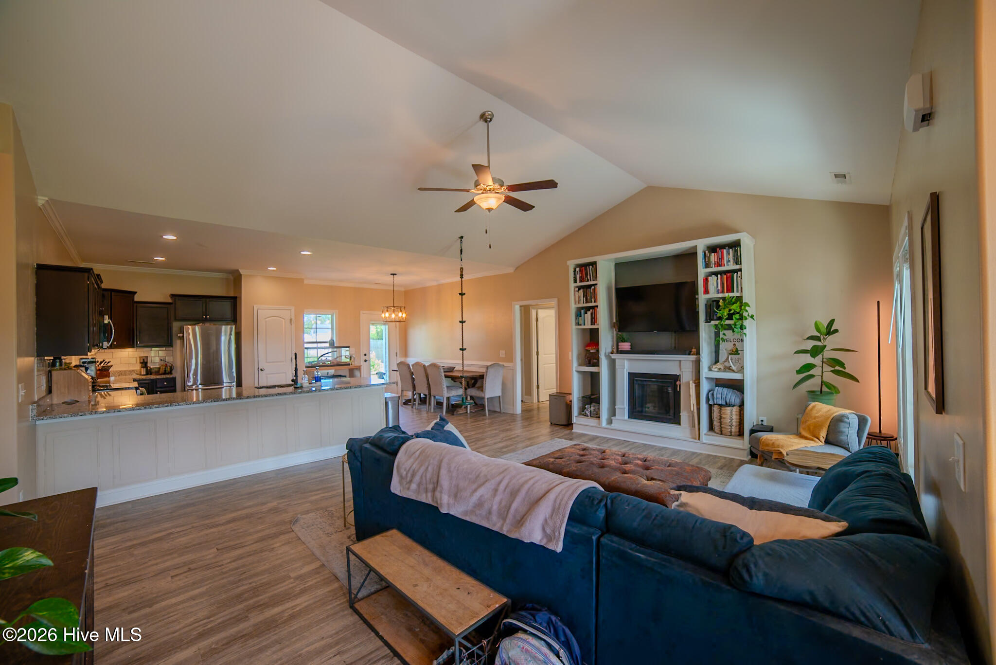 200 Albacore Court