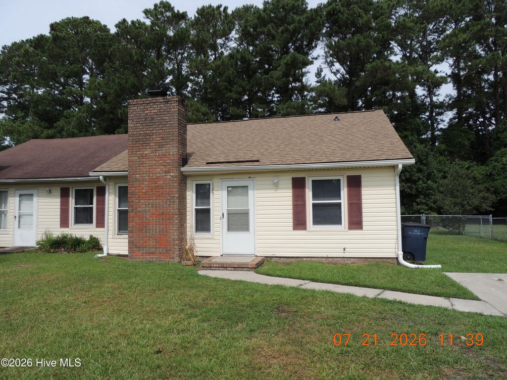 Photo of 125 Pine Crest Drive, Jacksonville, NC 28546 (MLS # 100590456)