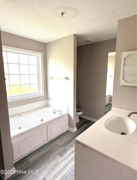 Tiny photo for 901 Litchfield Way #D, Wilmington, NC 28405 (MLS # 100593435)