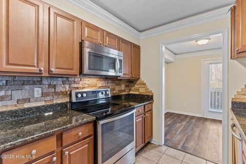 Tiny photo for 713 Clearwater Court #C, Wilmington, NC 28405 (MLS # 100560548)